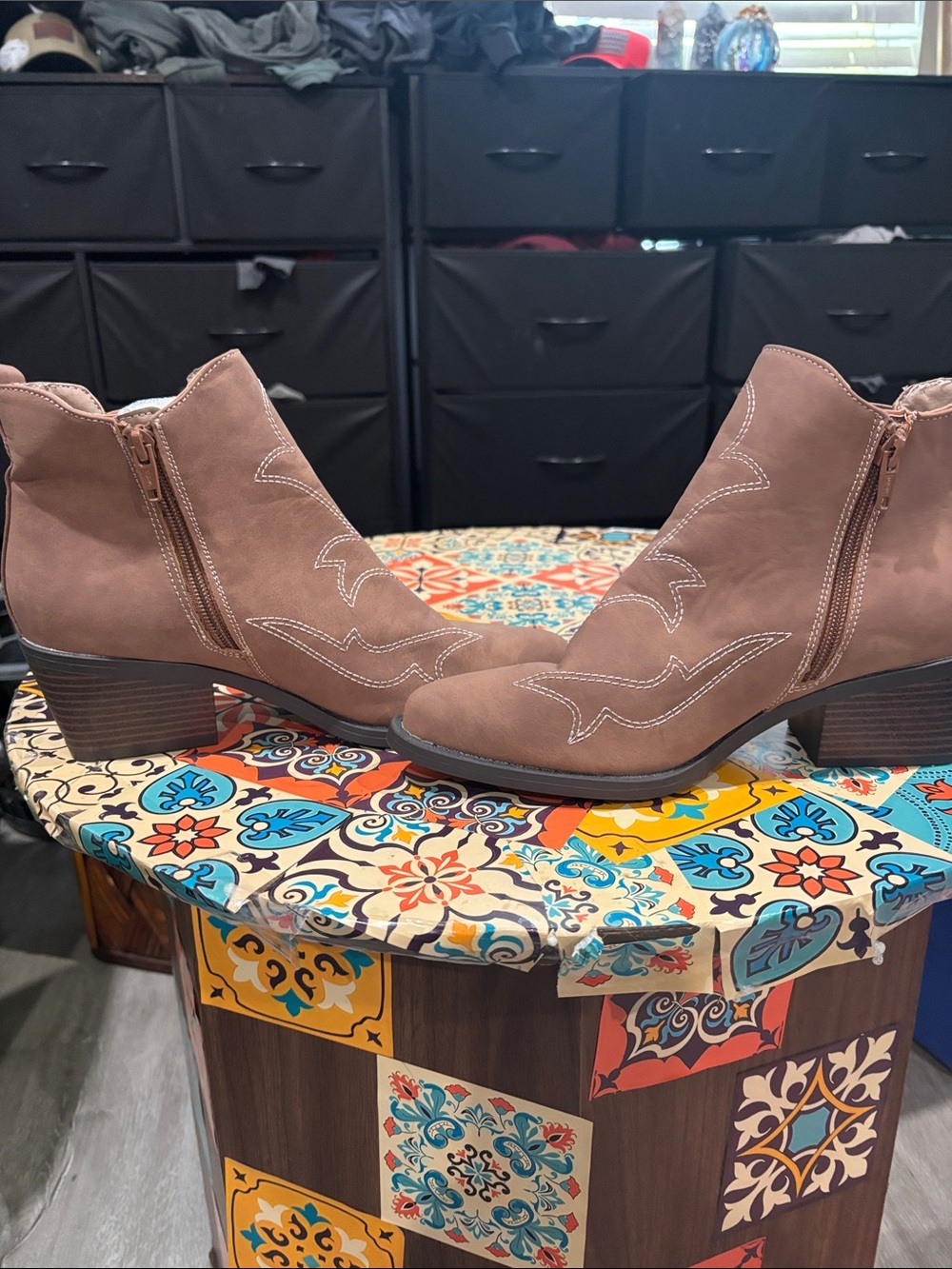 Ride em Cowboy Size 8 Serra ankle boots.